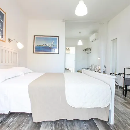 Bed & Breakfast Il Faro Di Mary