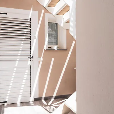 Il Faro Di Mary Guest house